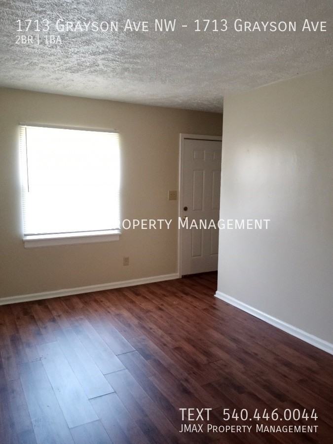 1713 Grayson Ave Nw - Photo 2 of 12