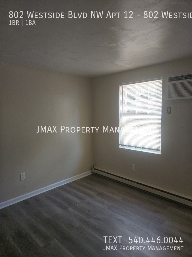802 Westside Blvd Nw Apt 12 - Photo 4 of 6
