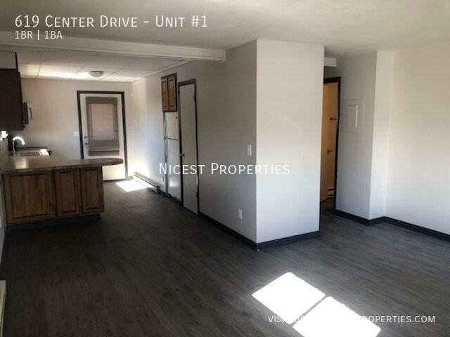 619 Center Dr #1 - Photo 7 of 22