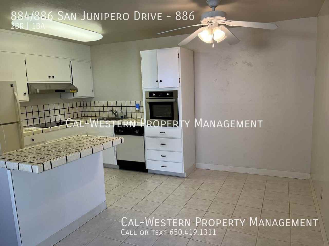 886 San Junipero Dr #886 - Photo 3 of 12