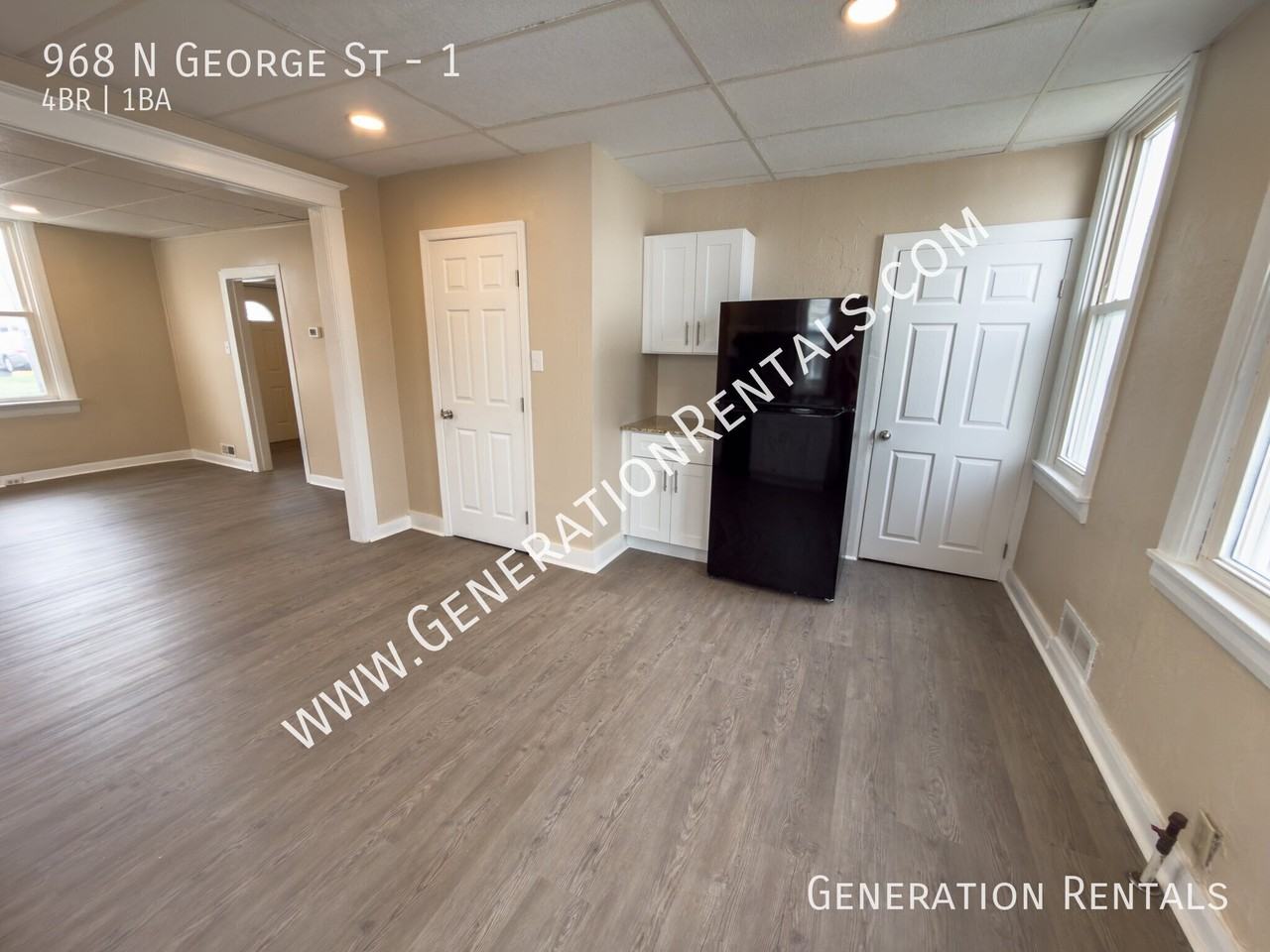 968 N George St #1 - Photo 3 of 15