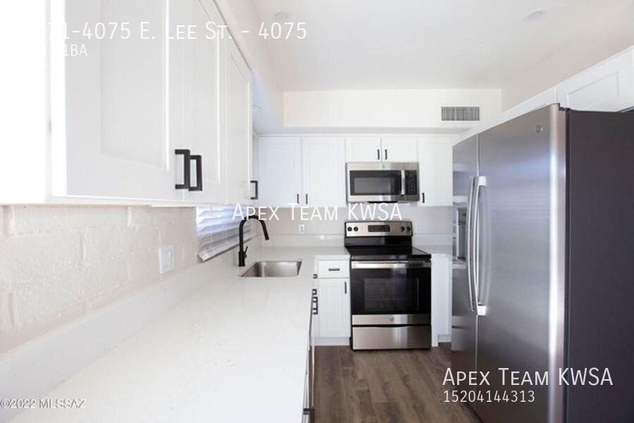 4071 E Lee St #4075 - Photo 4 of 37