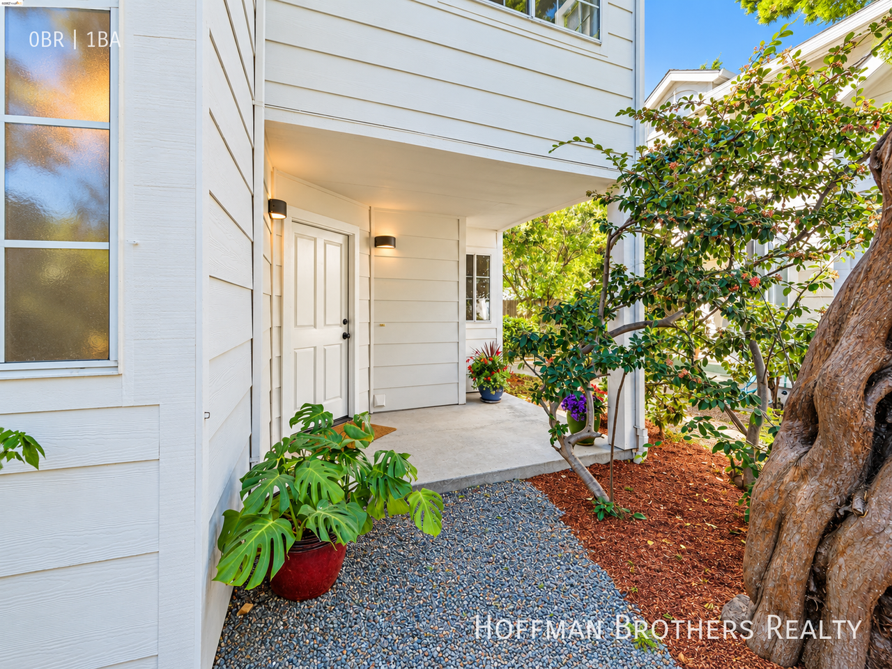 1148 Hearst Ave #A - Photo 3 of 5