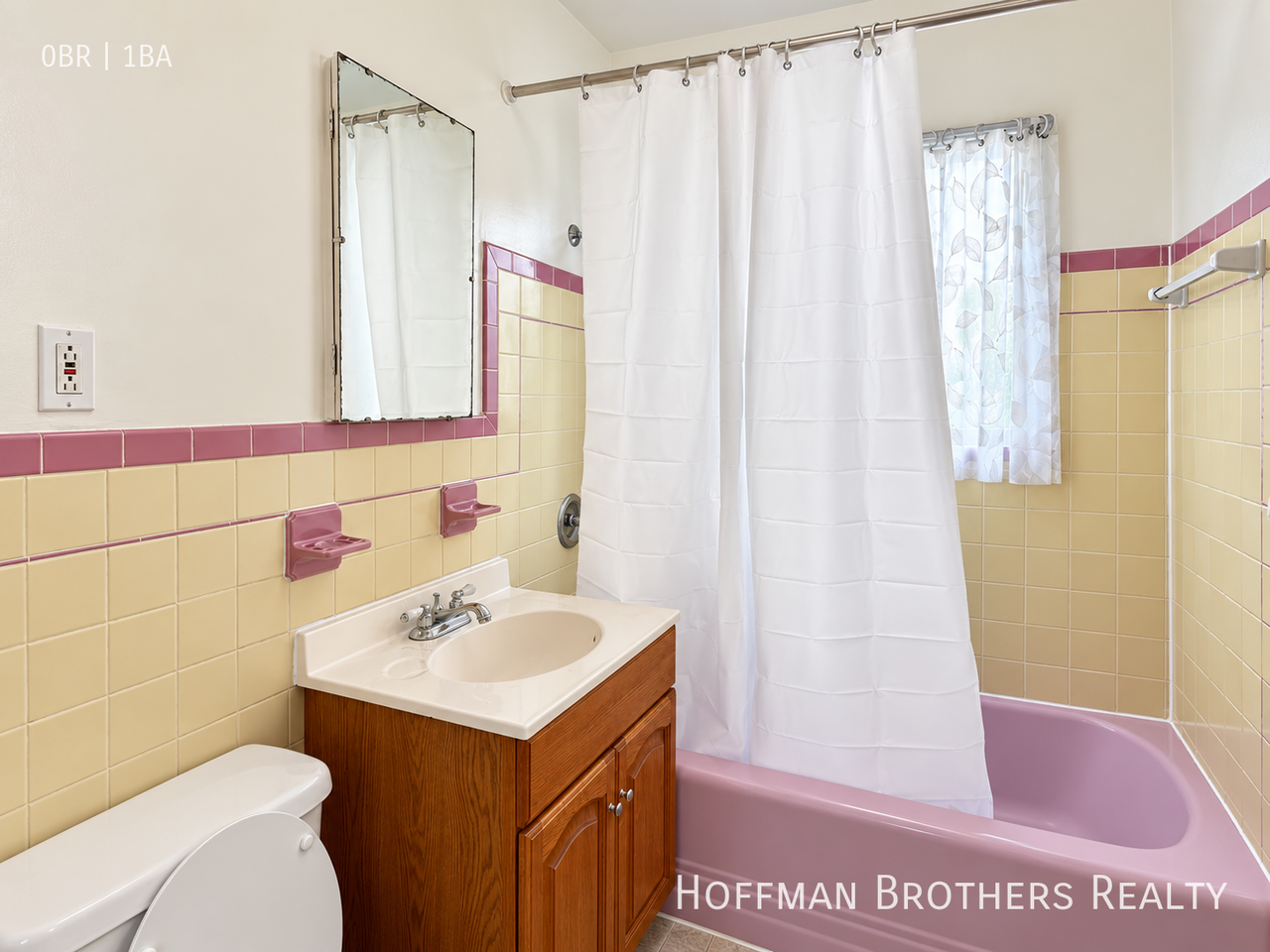 1148 Hearst Ave #A - Photo 4 of 5
