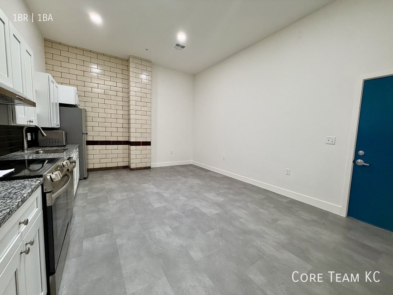 3100 Gillham Plz #227 - Photo 6 of 20