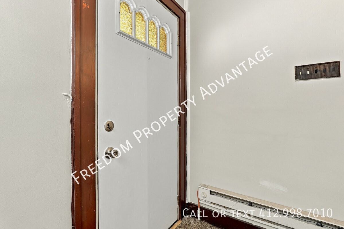 122 Secane St #2 - Photo 3 of 20