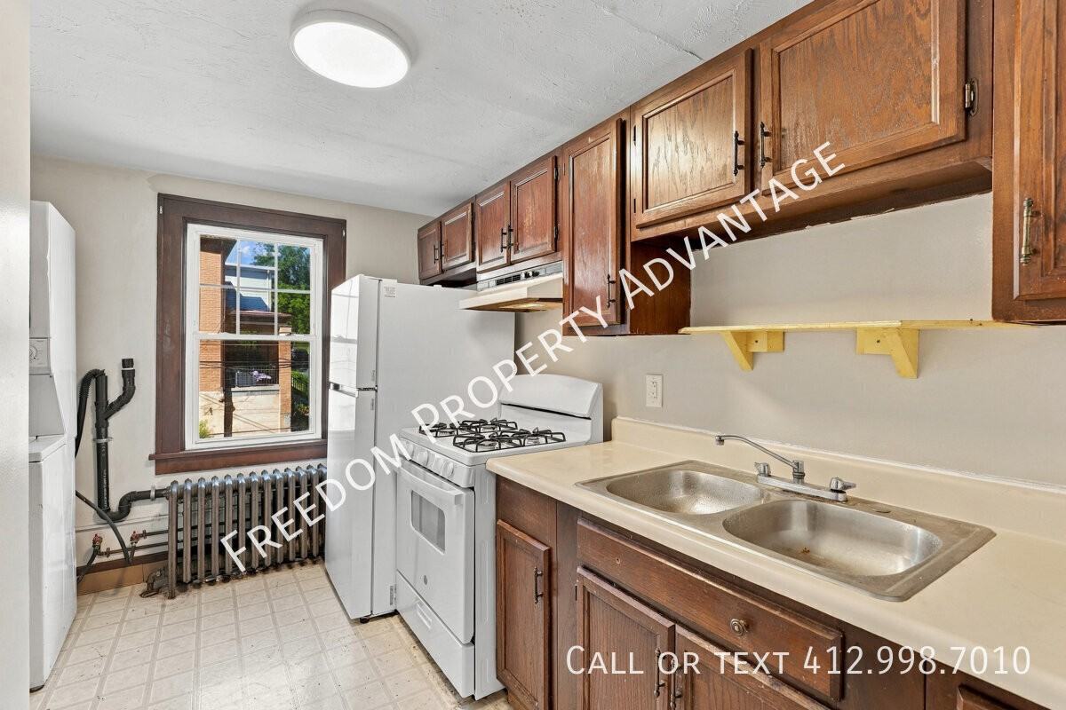 122 Secane St #2 - Photo 6 of 20