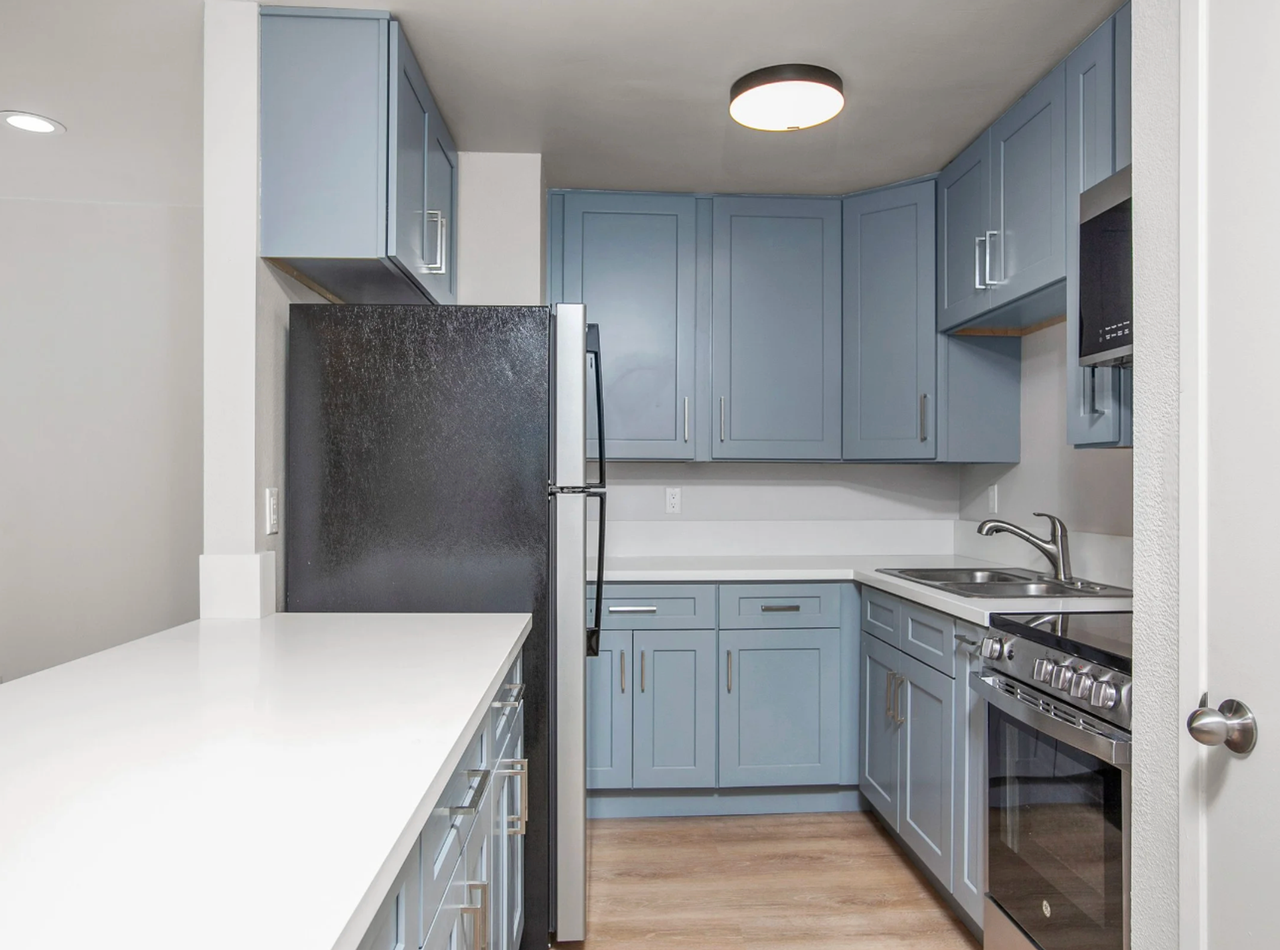 3rd Ave. Townhomes - Photo 5 of 8