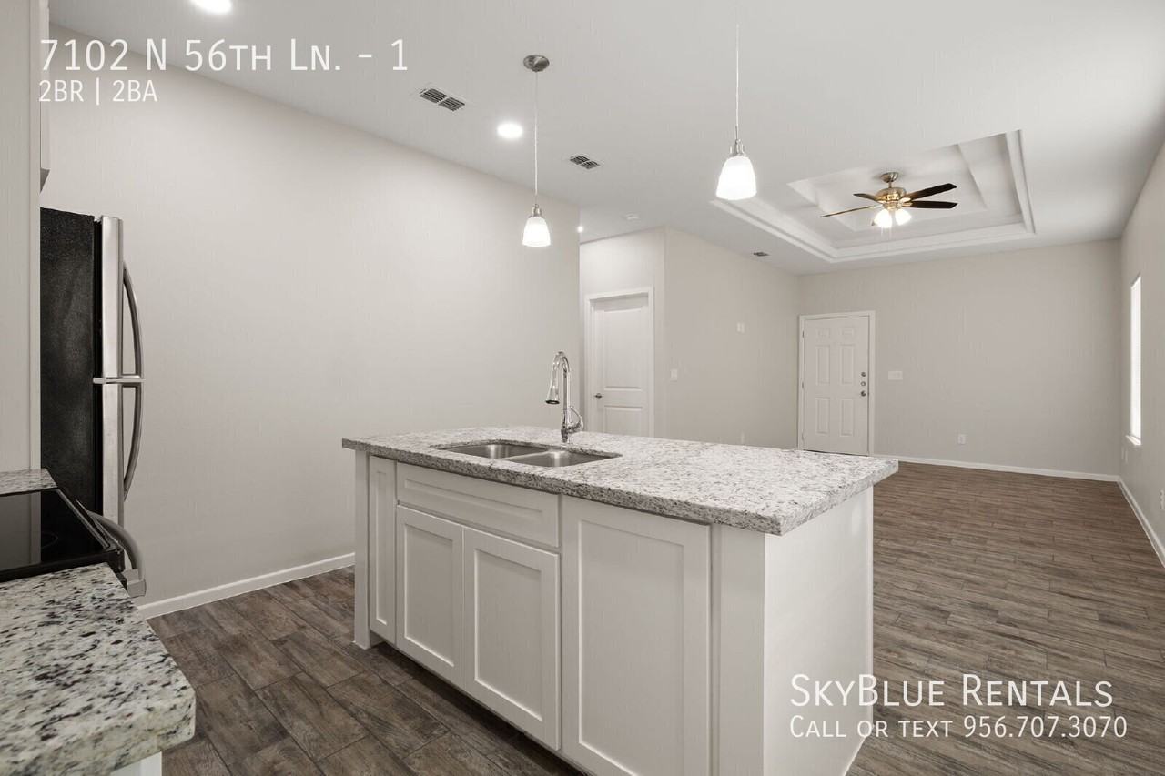 7102 N 56th Ln #1 - Photo 4 of 19