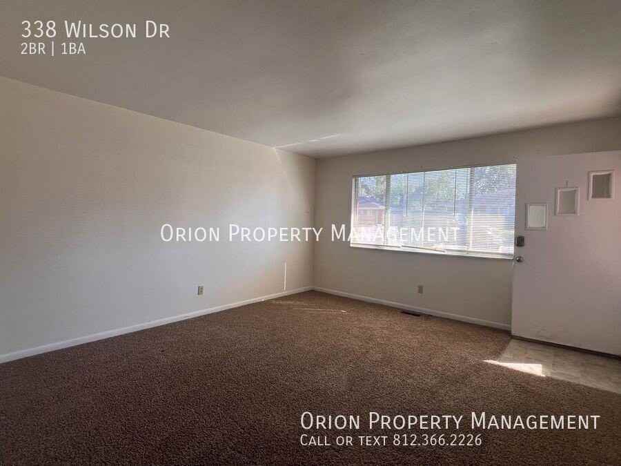 338 Wilson Dr - Photo 5 of 14