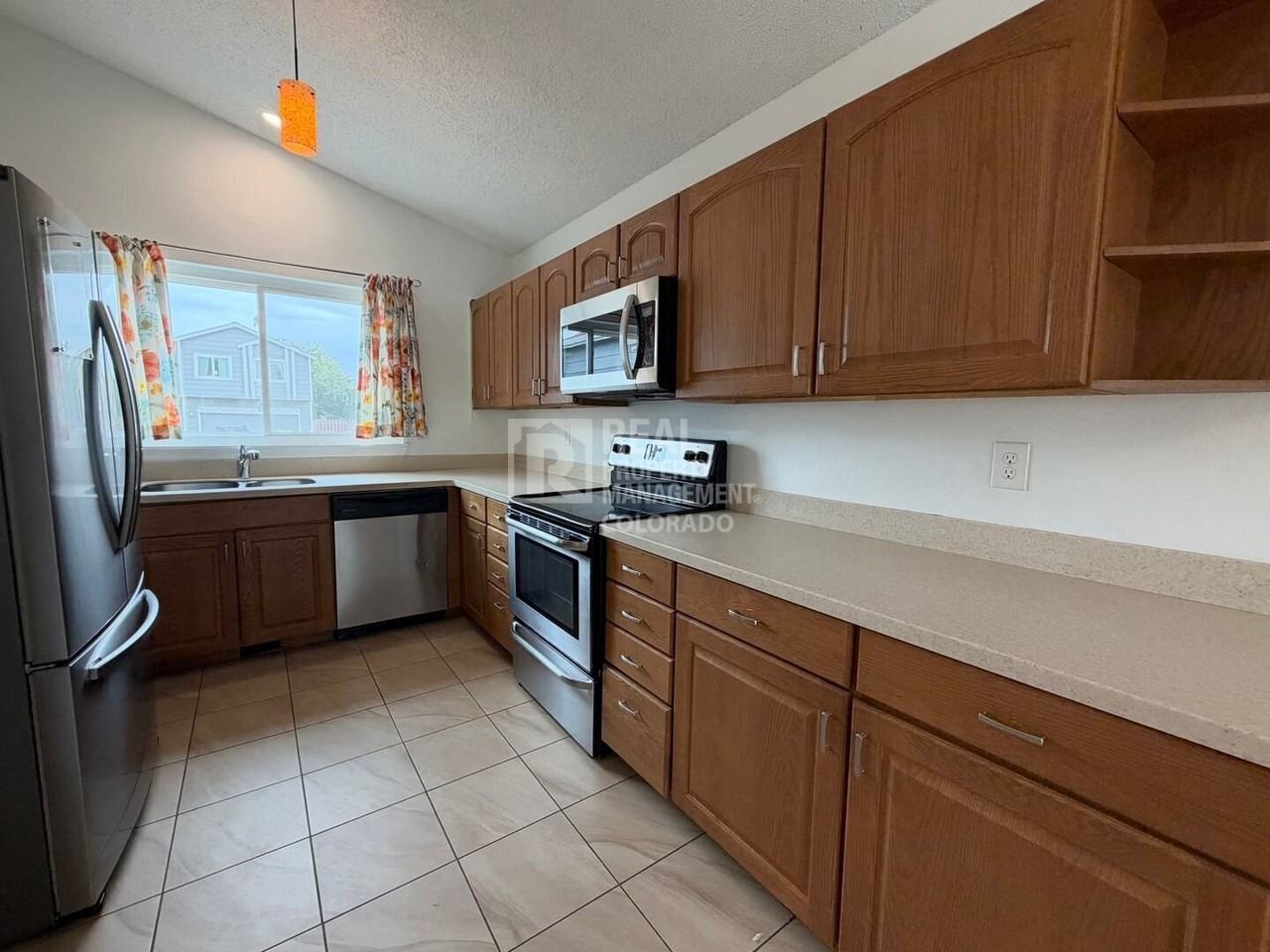 9791 Garrison Ln - Photo 4 of 20