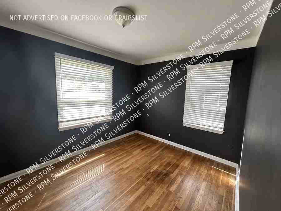 23833 Couzens Ave - Photo 6 of 14