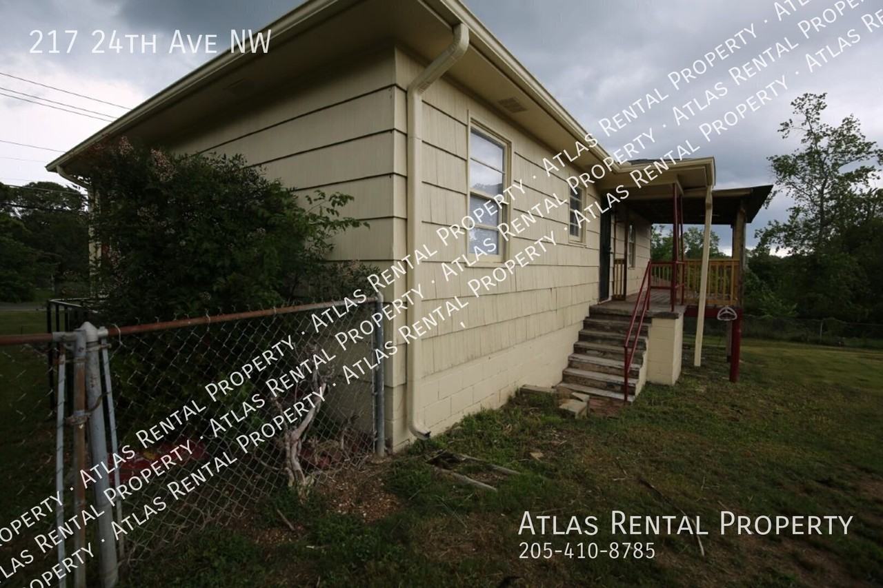 217 24th Ave Nw - Photo 4 of 35