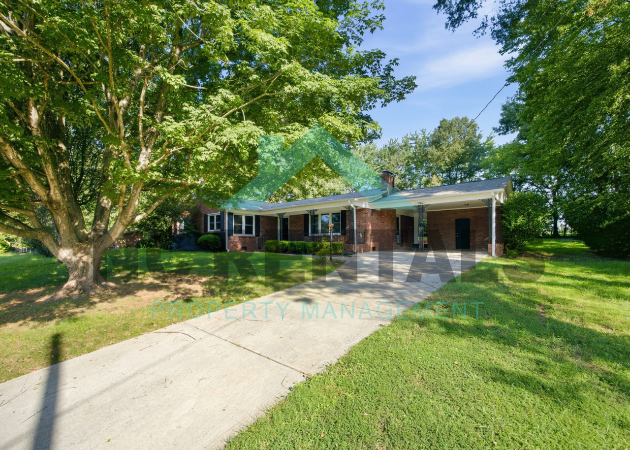 706 Hedrick Dr - Photo 4 of 46