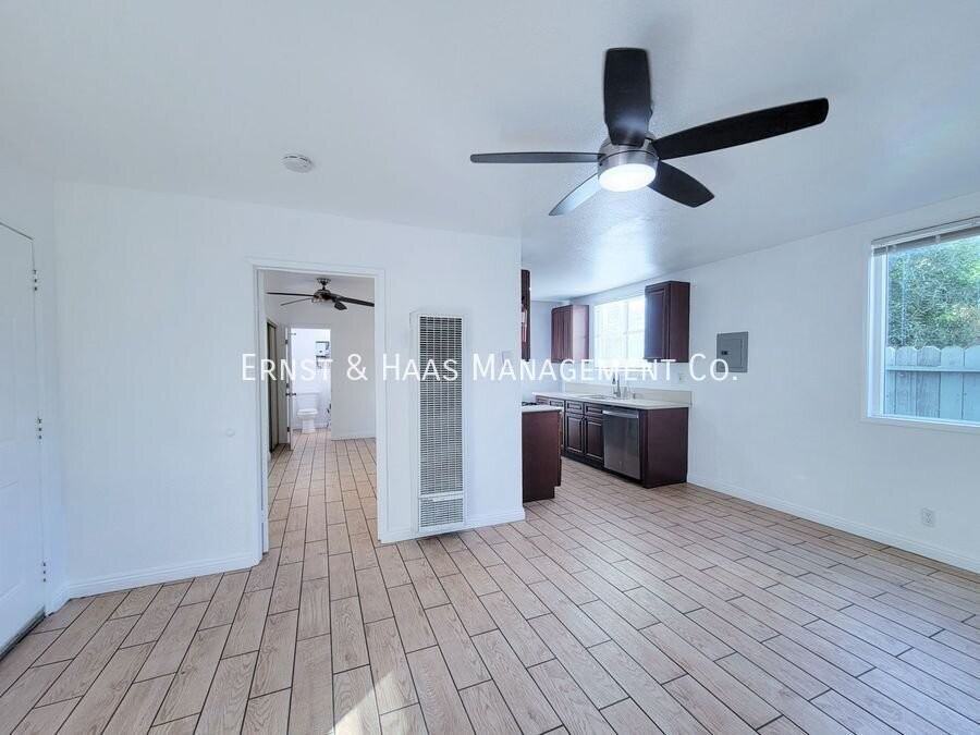 743 W 4th St - Photo 5 of 15