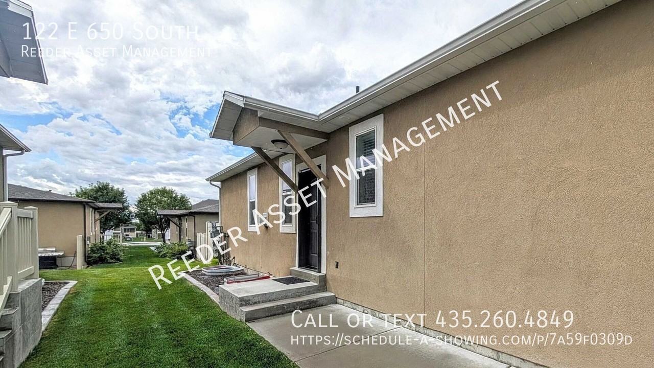 122 E 650 S - Photo 2 of 33