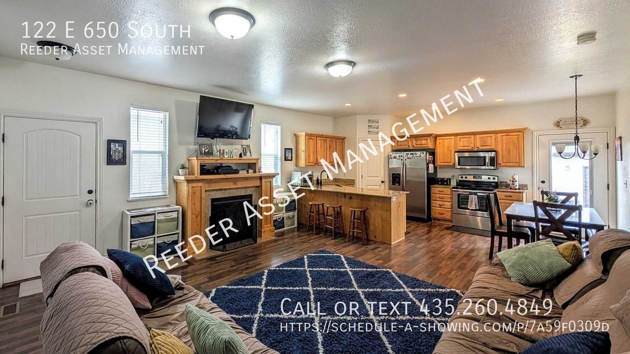 122 E 650 S - Photo 4 of 33