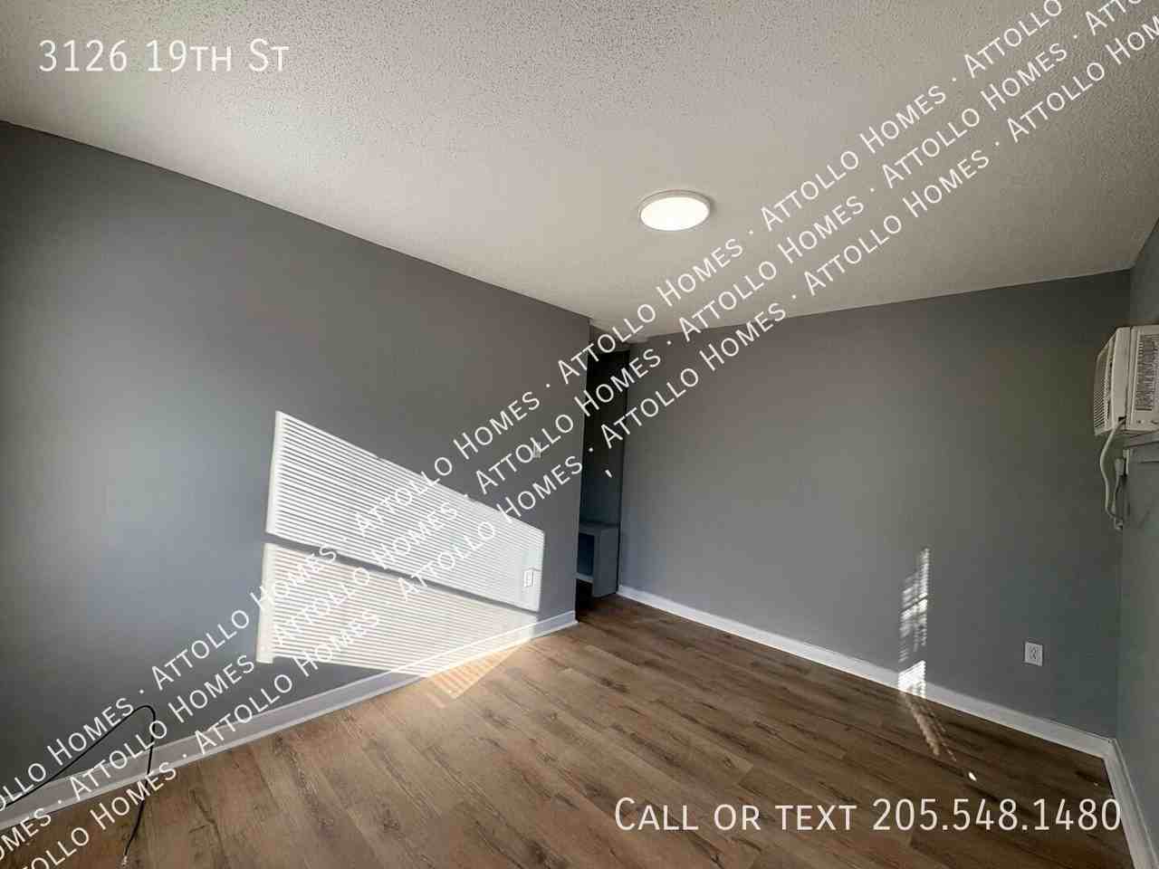 3126 19th St - Photo 3 of 15