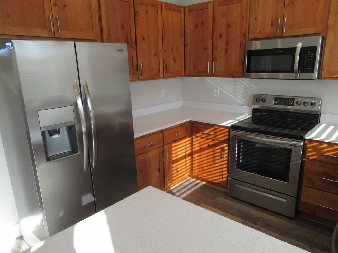 1194 Mariel Pl S - Photo 5 of 22