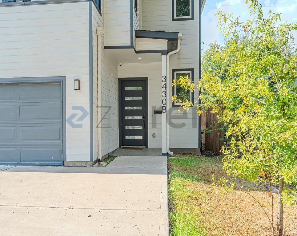3430 Mount Pleasant St #B - Photo 3 of 32