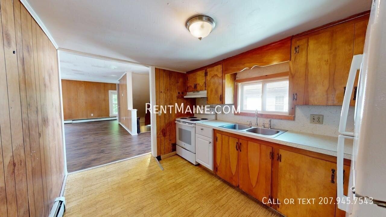 15 Park St #B - Photo 2 of 20