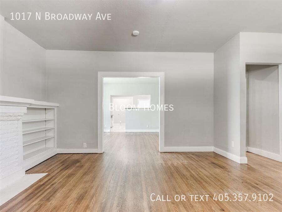 1017 N Broadway Ave - Photo 7 of 24