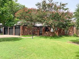 9016 Collinfield Dr - Photo 1 of 1
