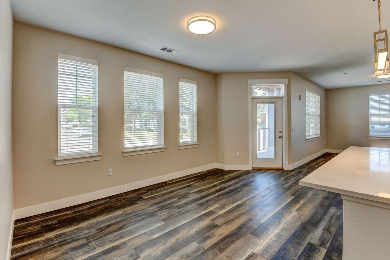 Christine Place Apartments - Photo 4 of 38