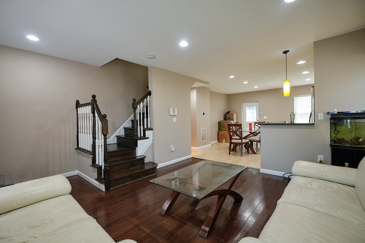 3971 Blaine St Ne - Photo 2 of 40