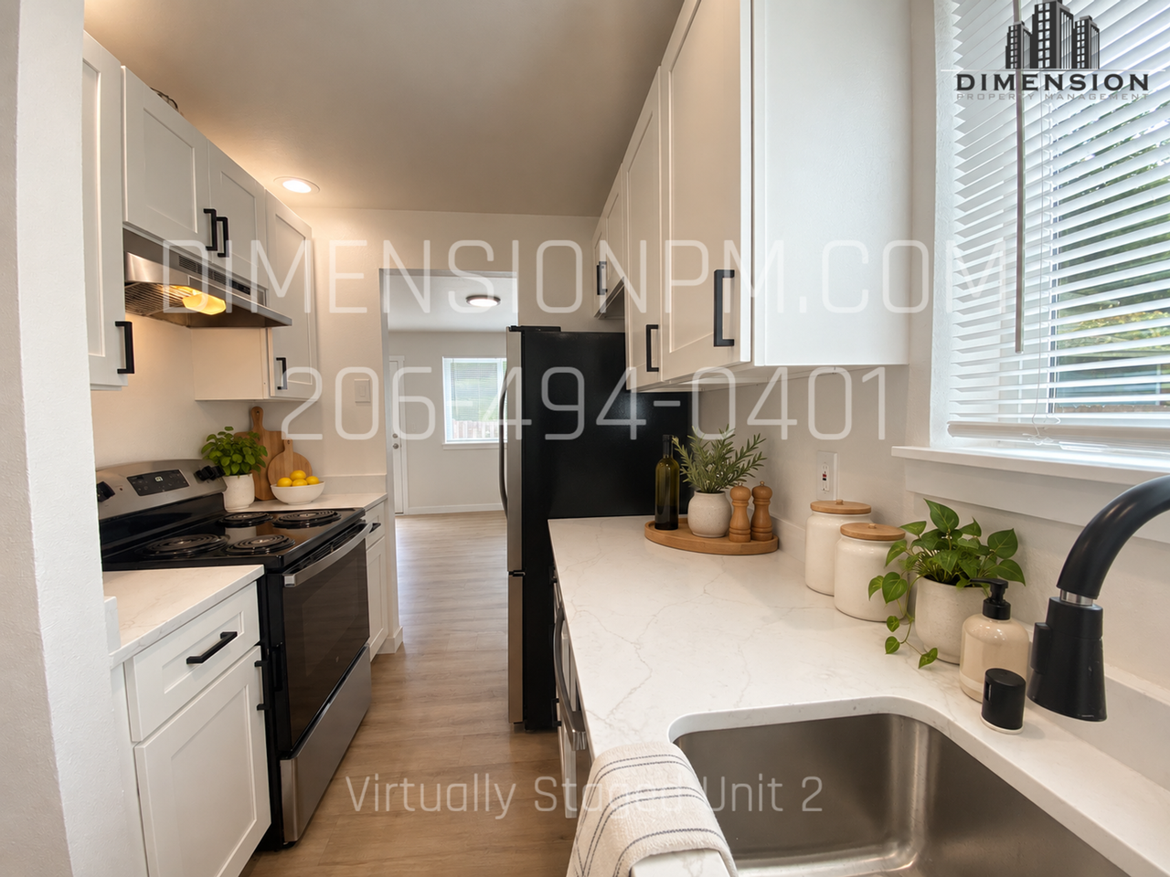 Refreshed 3 bed/1.5 Bath Duplex - Photo 2 of 19