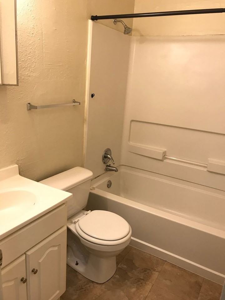 3396 Sw Brendan Ave - Photo 3 of 6
