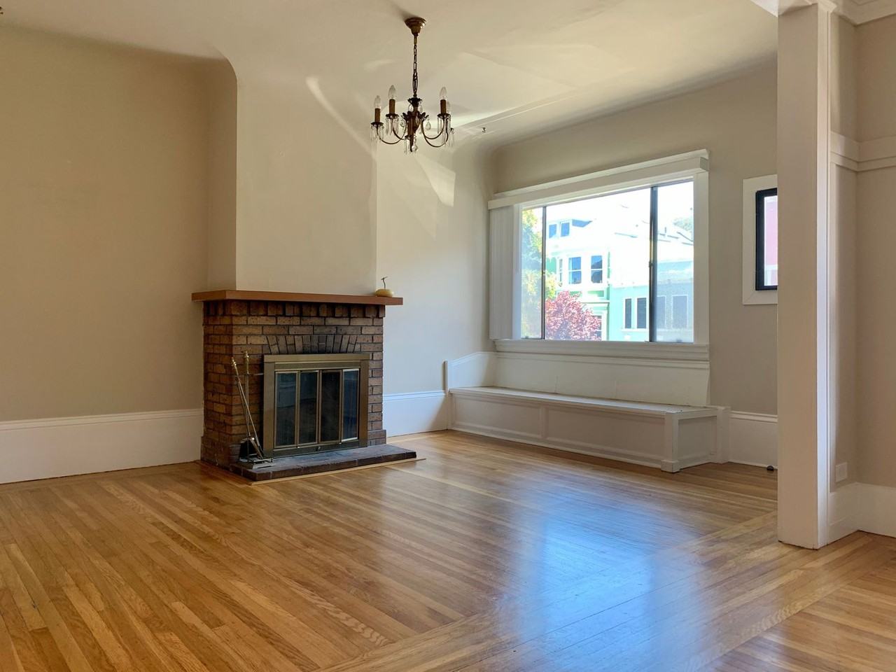 1423 6th Ave - Photo 2 of 18