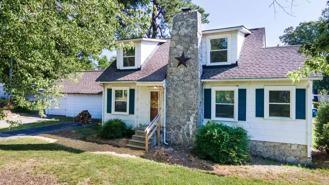 126 Hunt Ave - Photo 1 of 1