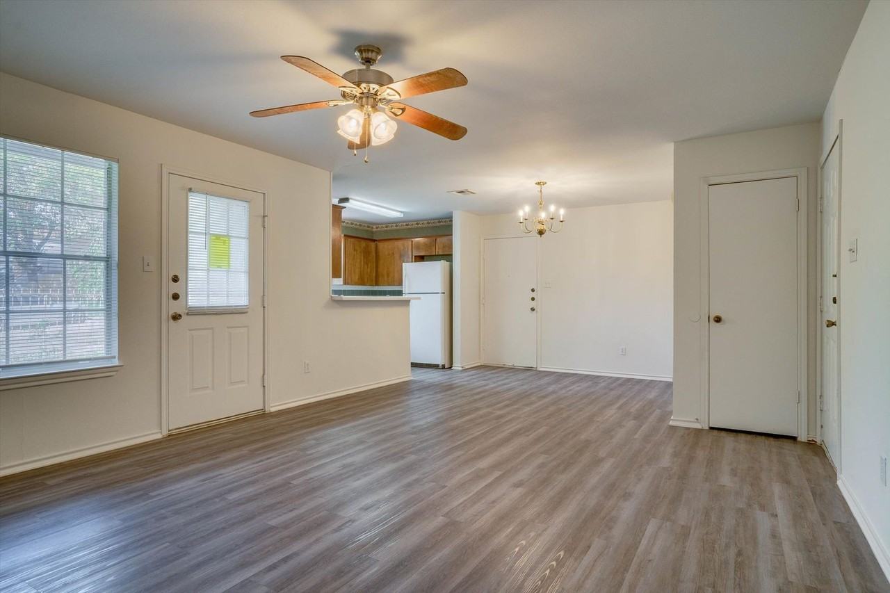 1720 Rawhide Loop - Photo 6 of 20