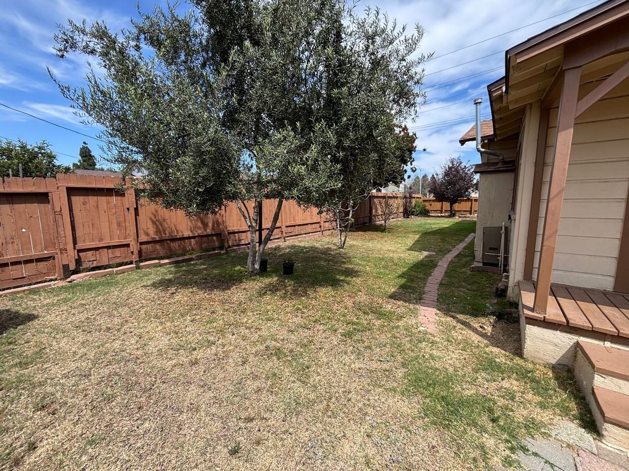 474 E Battles Rd - Photo 4 of 12