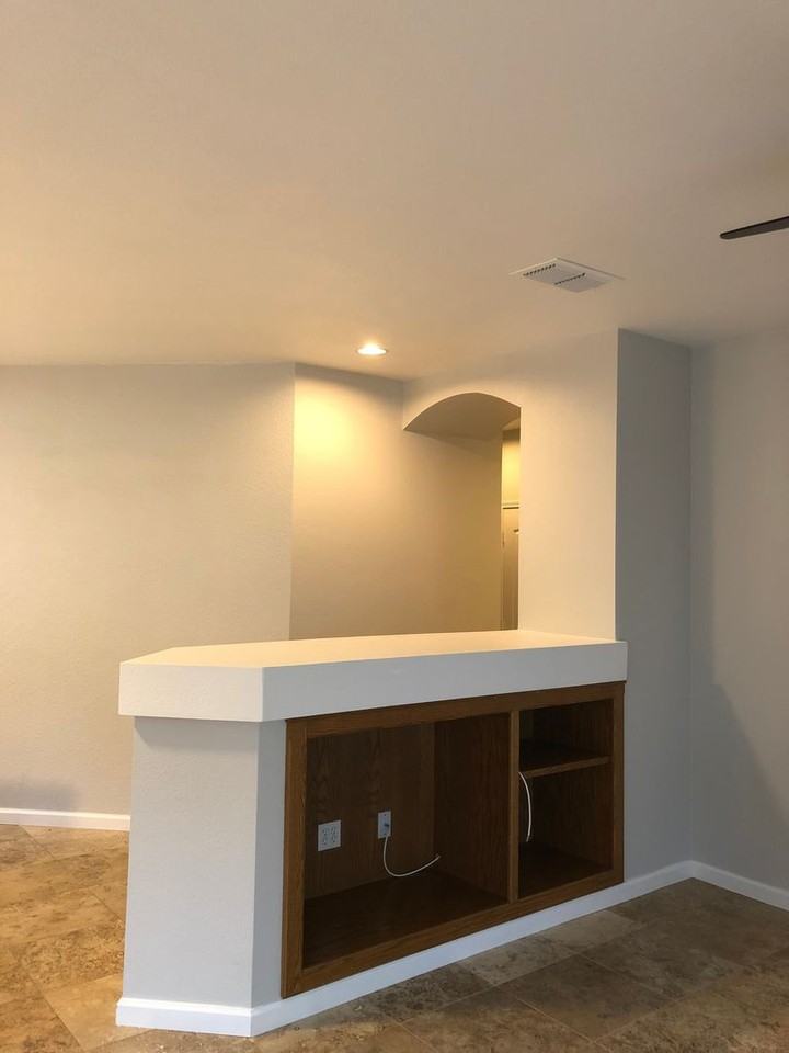756 Whitworth Ct - Photo 5 of 13