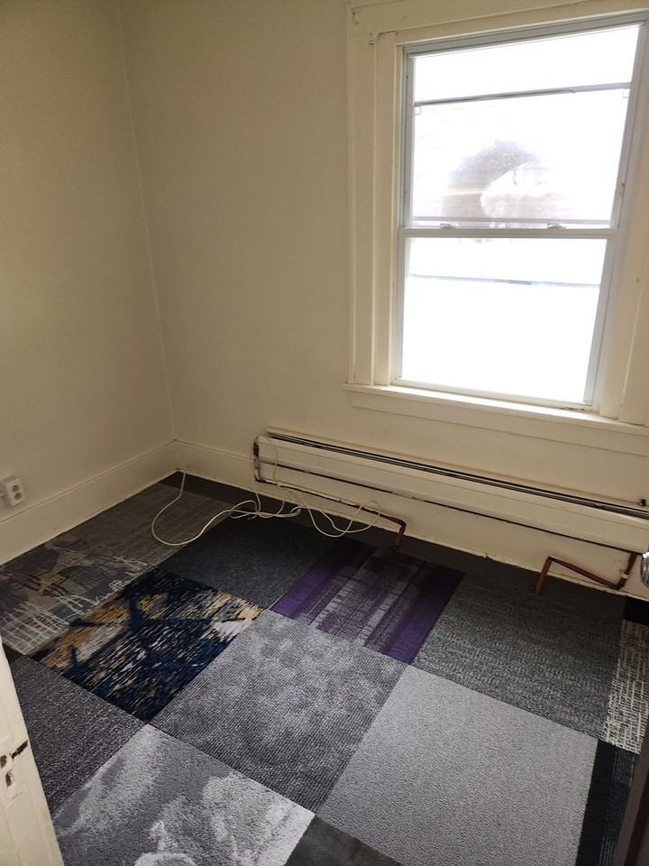 383 383 - 385 Columbia Avenue - Photo 2 of 28