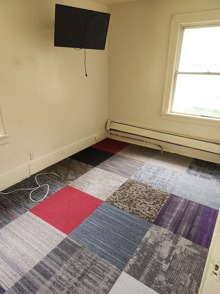 383 383 - 385 Columbia Avenue - Photo 5 of 28