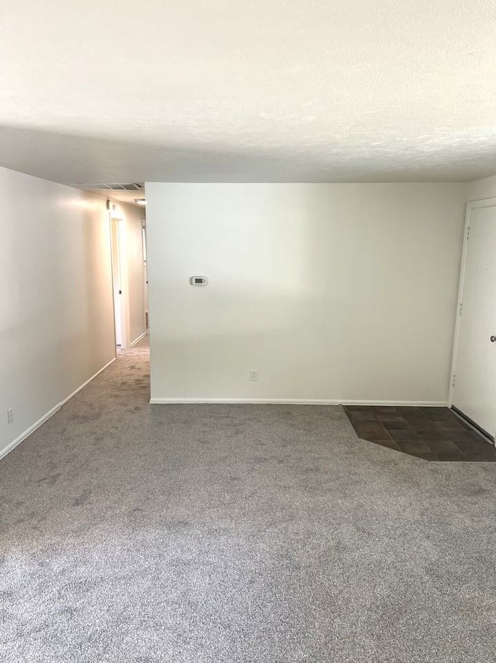 11450 Sw 11th St - Photo 5 of 33