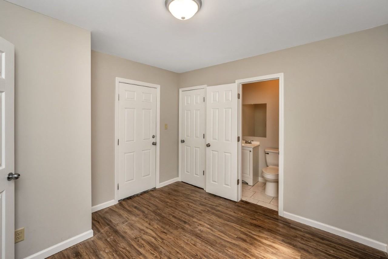 108 Pine St - Photo 6 of 23