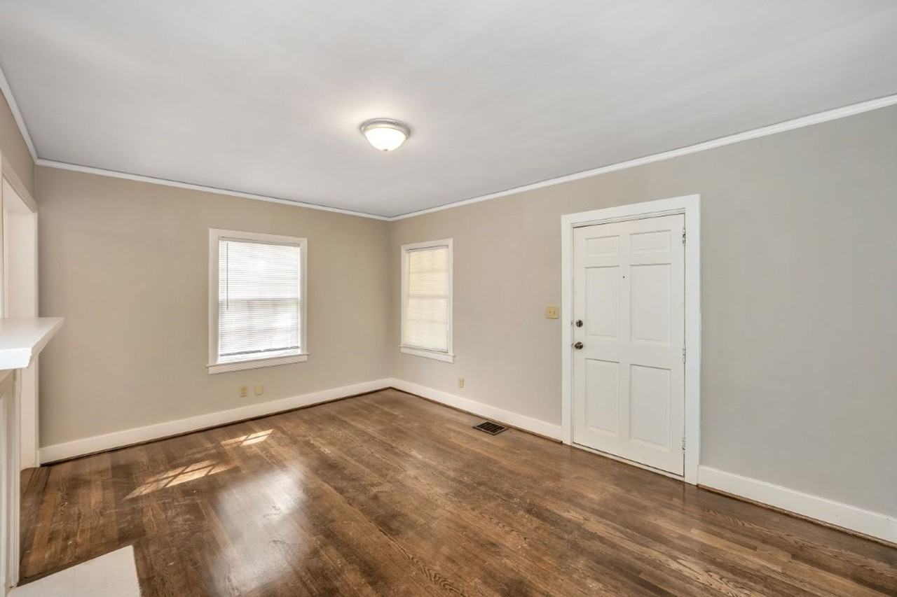 108 Pine St - Photo 7 of 23
