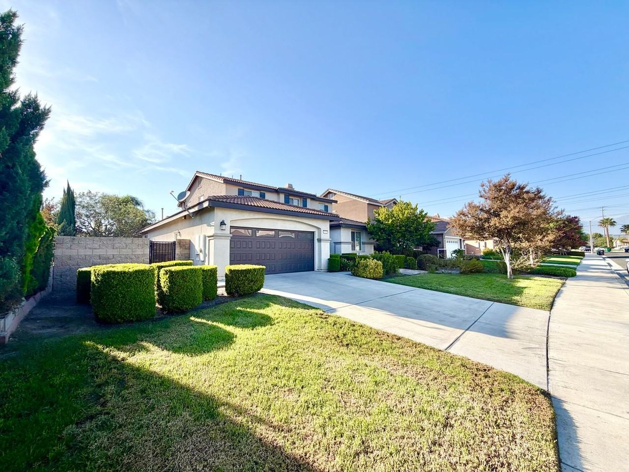 6715 Rosebay Ct - Photo 2 of 34