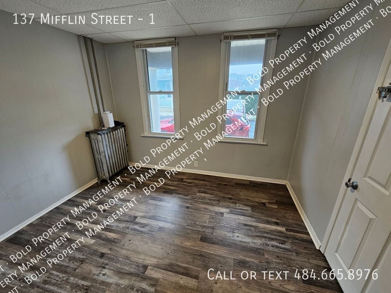 137 Mifflin St #1 - Photo 5 of 12