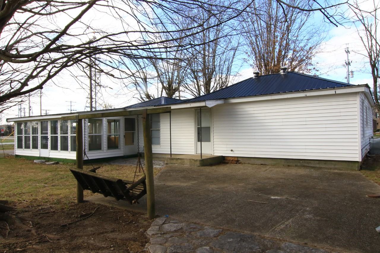 311 Dill Ln - Photo 4 of 34