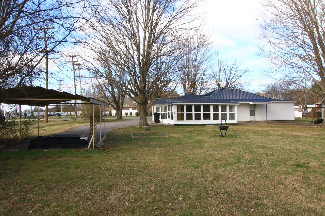 311 Dill Ln - Photo 5 of 34