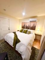 featured image of 404 S Van Buren St