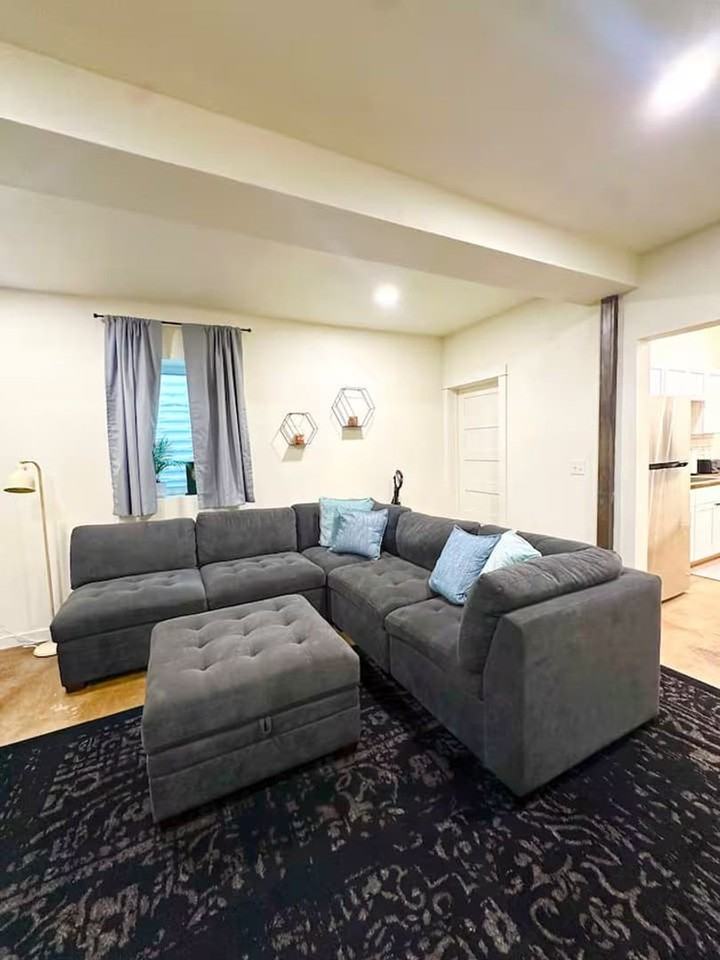 404 S Van Buren - Photo 7 of 21