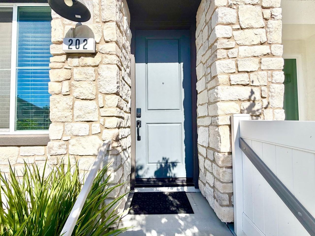 41974 Emelia St #202 - Photo 4 of 48