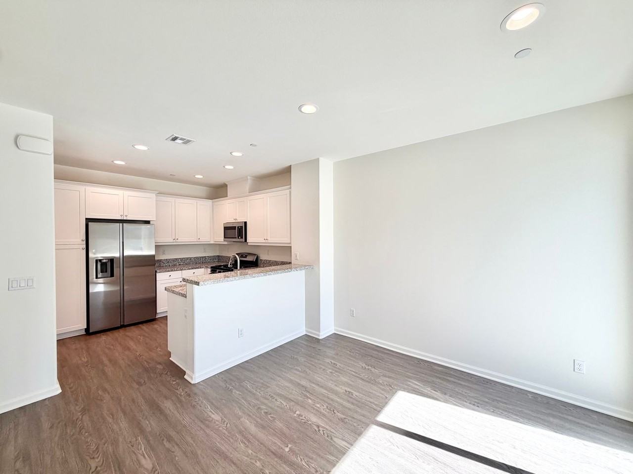 41974 Emelia St #202 - Photo 7 of 48