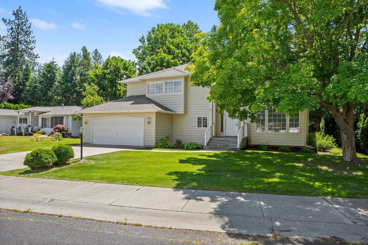 412 E Piper Glen Ct - Photo 3 of 32